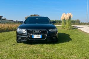 Audi A4 Avant S-line