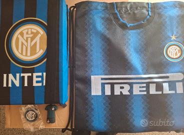 Vari oggetti Inter