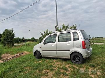 Opel Agila  per pezzi di ricambio