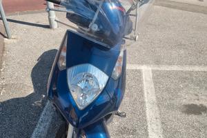 Honda Dylan 150