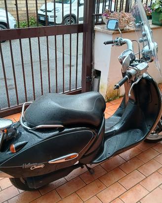 Vespa Aprilia Habana Custom