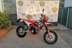SWM SM 125 R REBORN GPR RATE AUTO MOTO SCOOTER