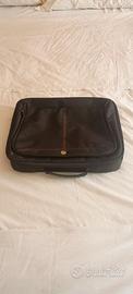Borsa PC Portatile Tucano Nera + Accessori