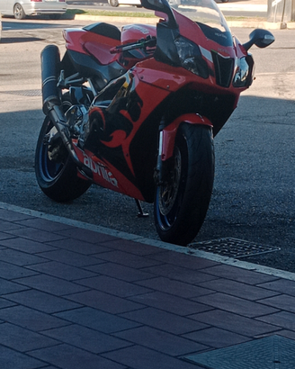 RSV 1000 R (new ) APRILIA