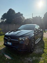 Gle coupe 300