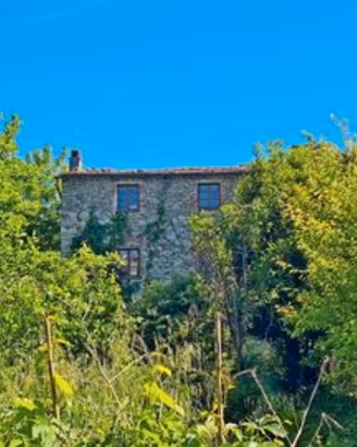 Rustico, casale ad Arcola (SP)