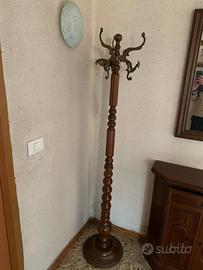 Mobiletto + appendiabiti + specchiera