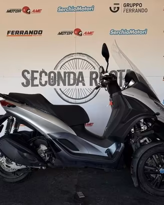 Piaggio MP3 300 hpe LT