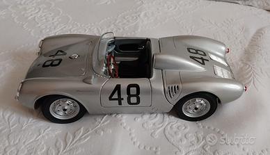 PORSCHE 550 Modellino