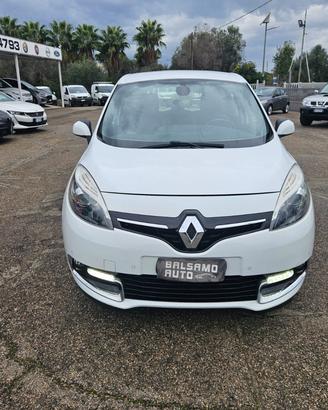 RENAULT Scénic XMod 1.5 dCi 110 CV Limited