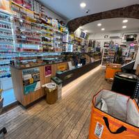 Arredamento completo tabaccheria