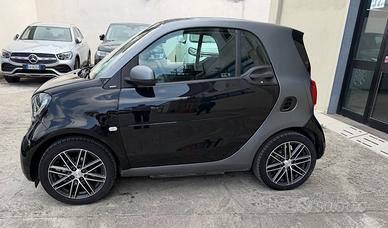 Smart ForTwo EQ Youngster ok neopatentati