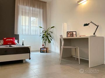 Moderna stanza singola a Milano da settembre