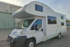 Camper International Elliot 40