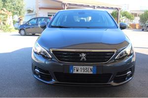 PEUGEOT 308 BlueHDi 130 S&S Business