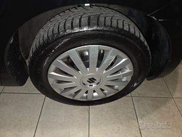 Treno cerchi e pneumatici  175 65 R15 84H GOMME