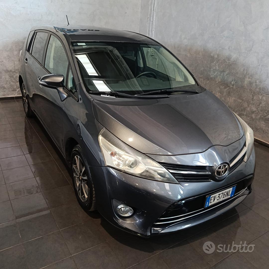 Toyota Verso 2014 photo 4