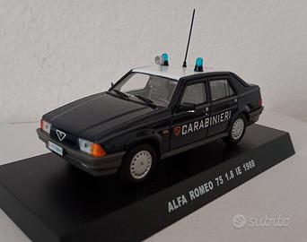 Alfa Romeo 75  Carabinieri scala  1/43 +fascicolo 