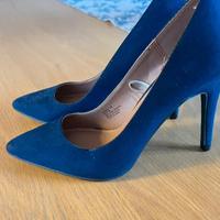 Décolleté blu scamosciate eleganti – Tacco alto