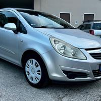 Opel Corsa 1.2 3 porte Sport