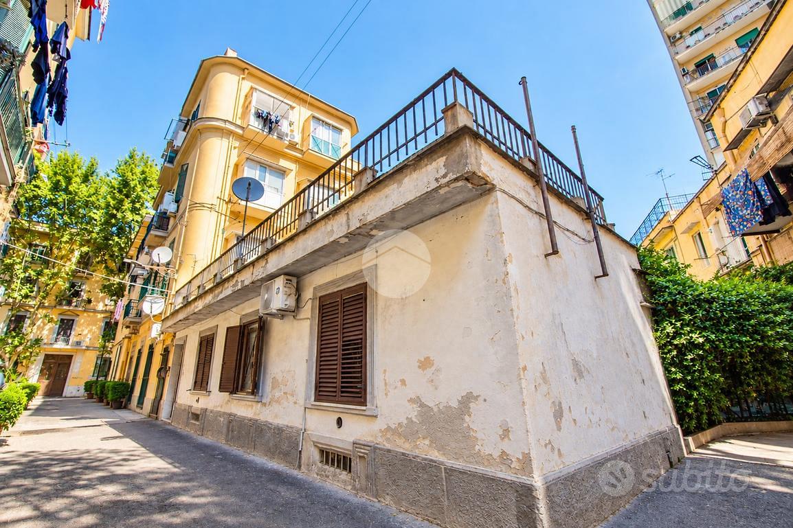 Casa – Napoli, Vomero, Municipalità 5 - Vista 2