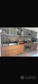 Cucina completa di forno