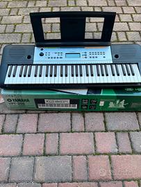 Tastiera Yamaha YPT-255