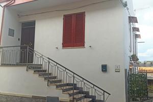 SARDEGNA ,Arredato luminoso/mare ideale come nuovo