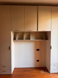 Armadio a ponte beige