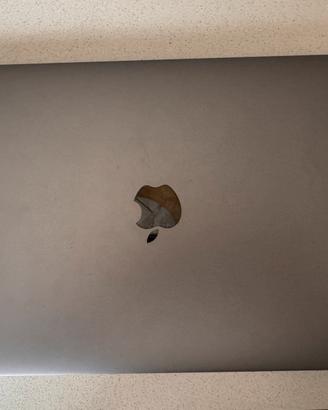 MacBook Pro 13” 2017