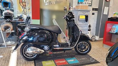 Vespa GTS 300 hpe Super Abs/Asr