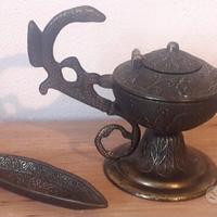 VECCHIA LAMPADA OTTONE POSACENERE ESSENZE VINTAGE 