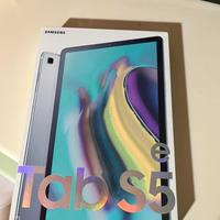Samsung tab s5e + cover