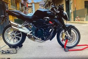 MV-AGUSTA-BRUTALE-1090R- PARI-AL-NUOVO-SOLOKM6209