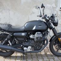Moto Guzzi V7 IV Stone 850