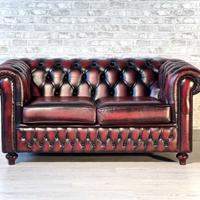 Divano Chesterfield inglese vintage in pelle