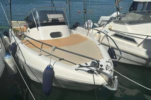 Barca Saver 560 walkaround motore yamaha 40 HETL