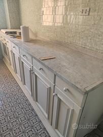 Piano in marmo cucina forno piano cottura lavello