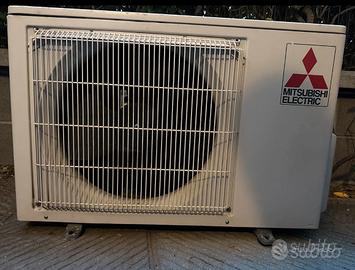 Mitsubishi SCHEDA ELETTRONICA ROTTA