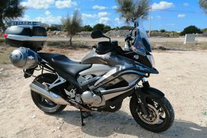 MOTO CROSSRUNNER 800 X