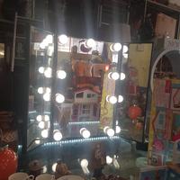 specchiera per trucco in ferro battuto 