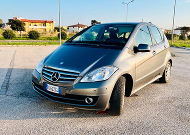 Mercedes Classe A 150 cambio autom 125.000 km