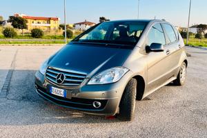 Mercedes Classe A 150 cambio autom 125.000 km