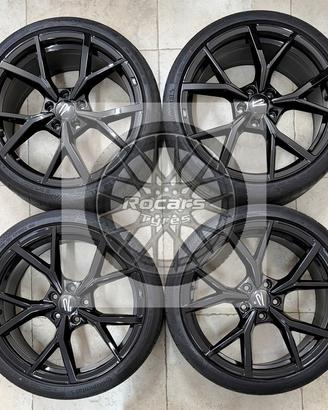 Cerchi 19 neri Golf R Line e pneumatici