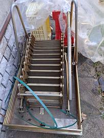 Scala retrattile