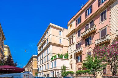 5 LOCALI A ROMA