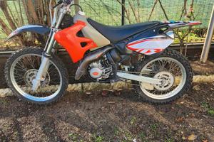 Beta RR 50 Cross Gommata Pirelli