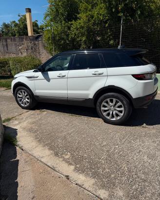 Evoque Range Rover