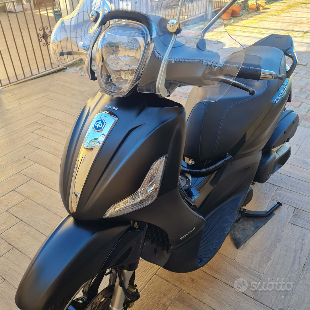 Piaggio Beverly 350 Police abs - Moto e Scooter In vendita a Palermo