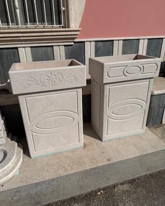Lavabo in pietra con supporto inferiore